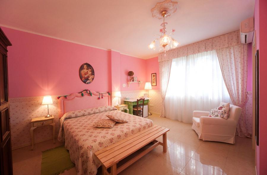 Gasthaus Rose E Merletti Sasso Feltrio Zimmer foto